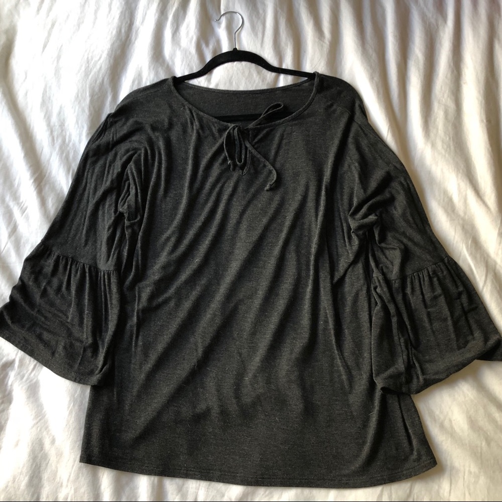 Grey LC shirt with 3/4 length bell sleeves
